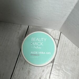 Beauty Hack By Shea Moisture Aloe Vera Gel Hydrate Discontinued